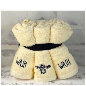 NEW Rae Dunn Wash Bee Yellow Washcloths Set of 6 🐝
